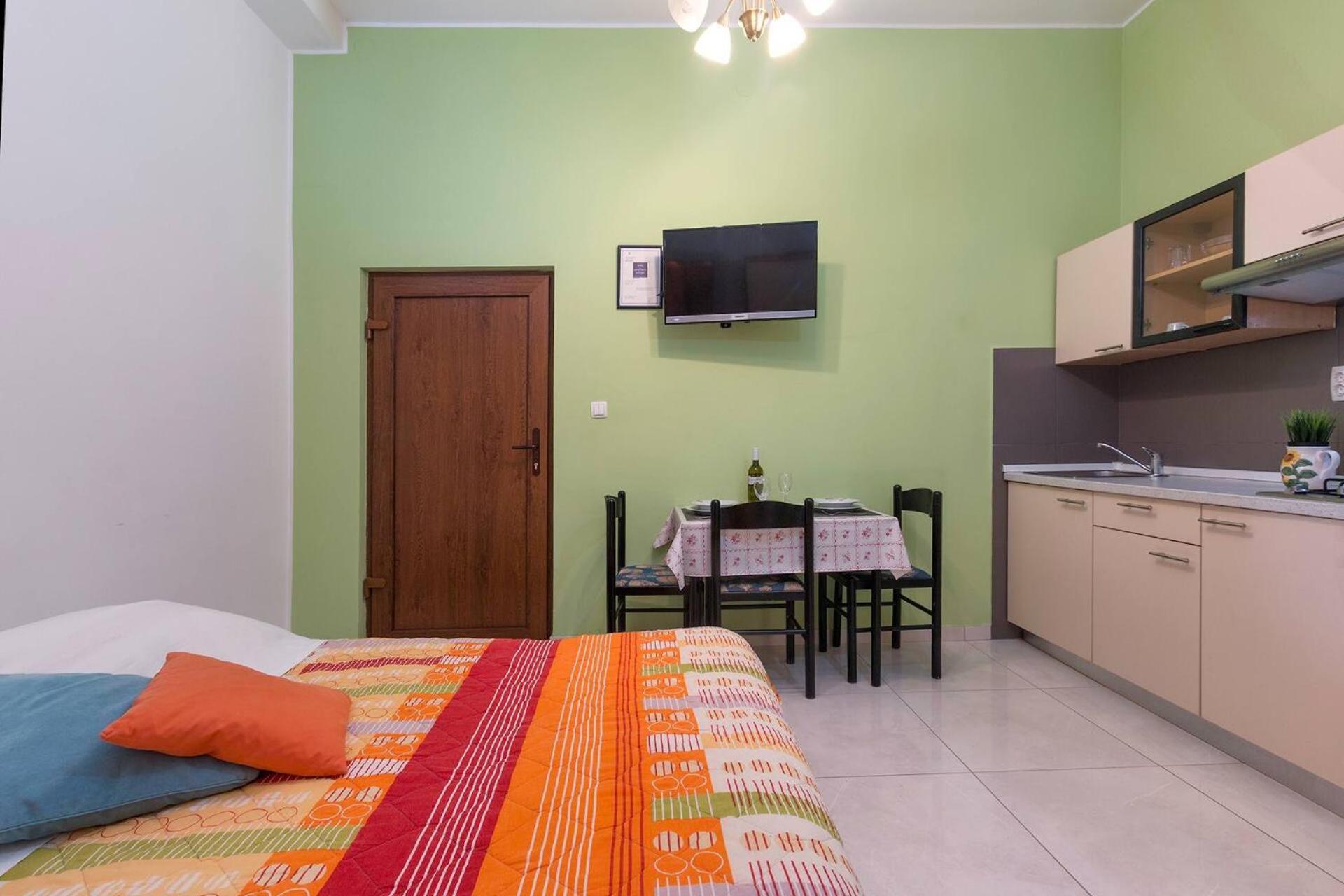 Pleasant Oriana Apartment Near The Sea-Πούλα Εξωτερικό φωτογραφία