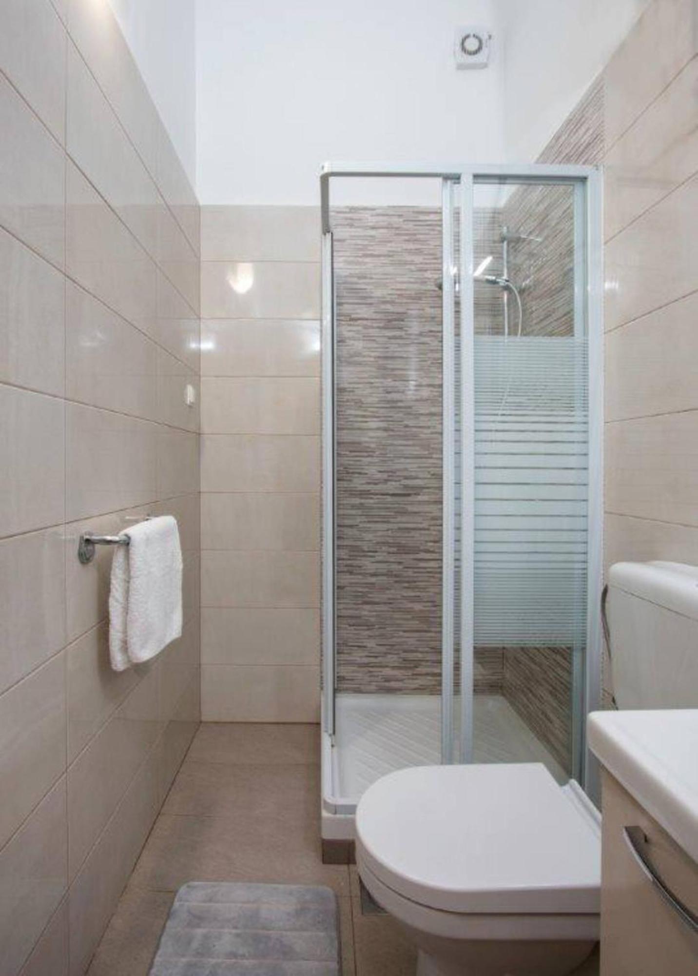 Pleasant Oriana Apartment Near The Sea-Πούλα Εξωτερικό φωτογραφία